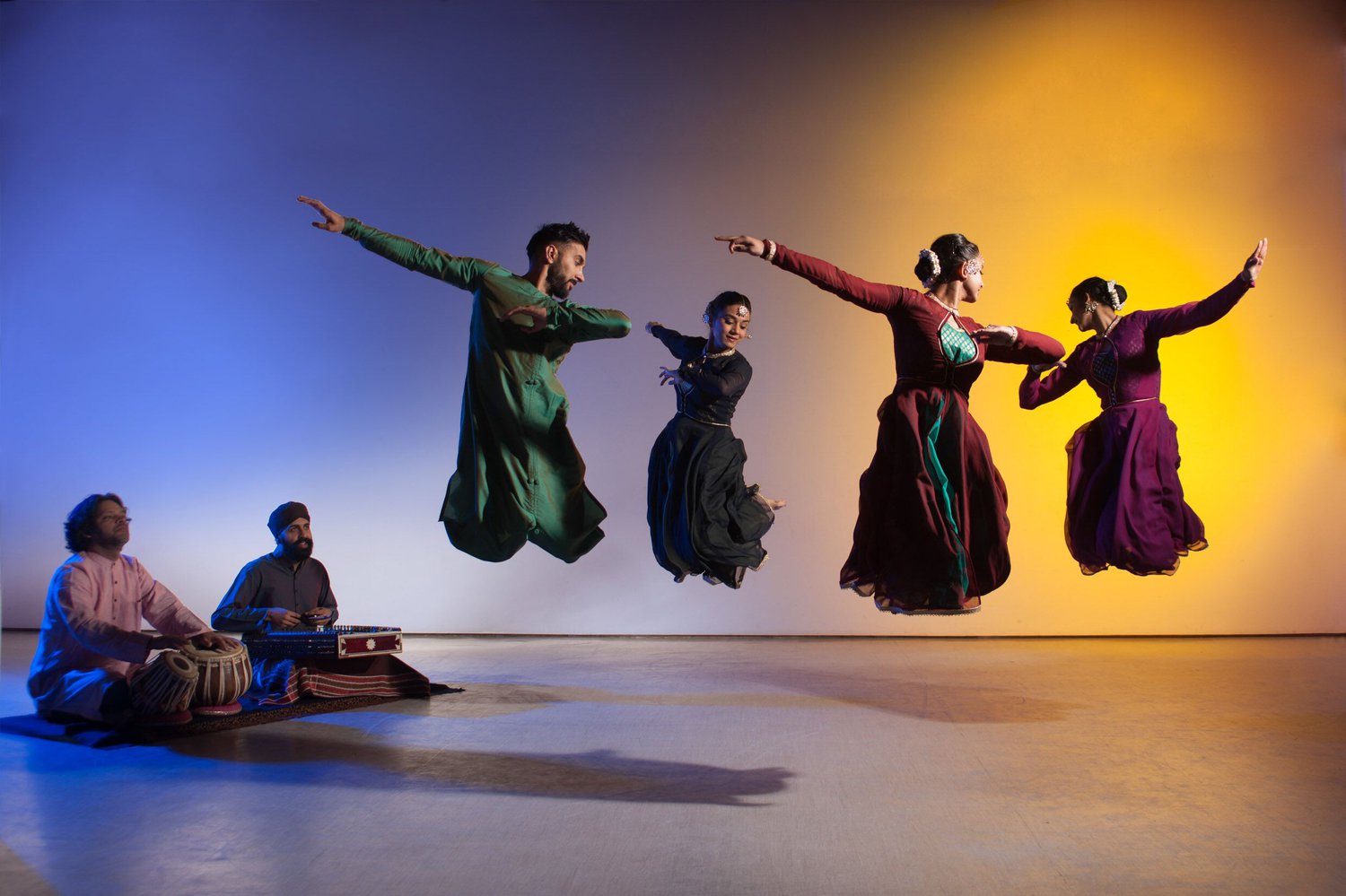 Pagrav Dance Top Image