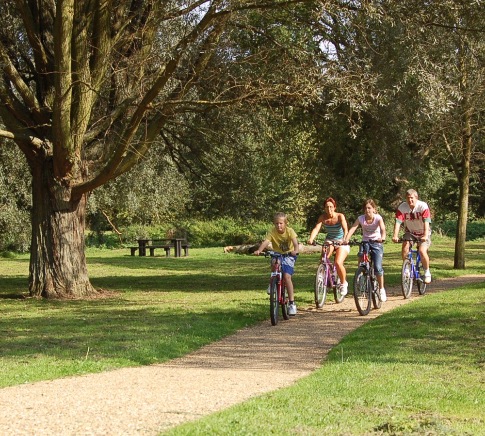 Have your say on hundreds of new walking and cycling routes in MK